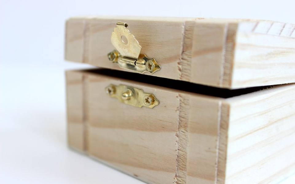 Back tension and hinge releases explained